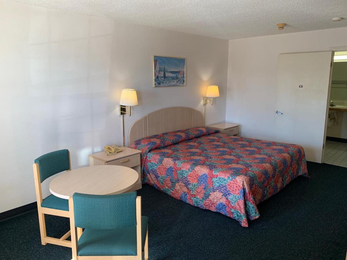 Garden Inn & Suites Metter Kültér fotó