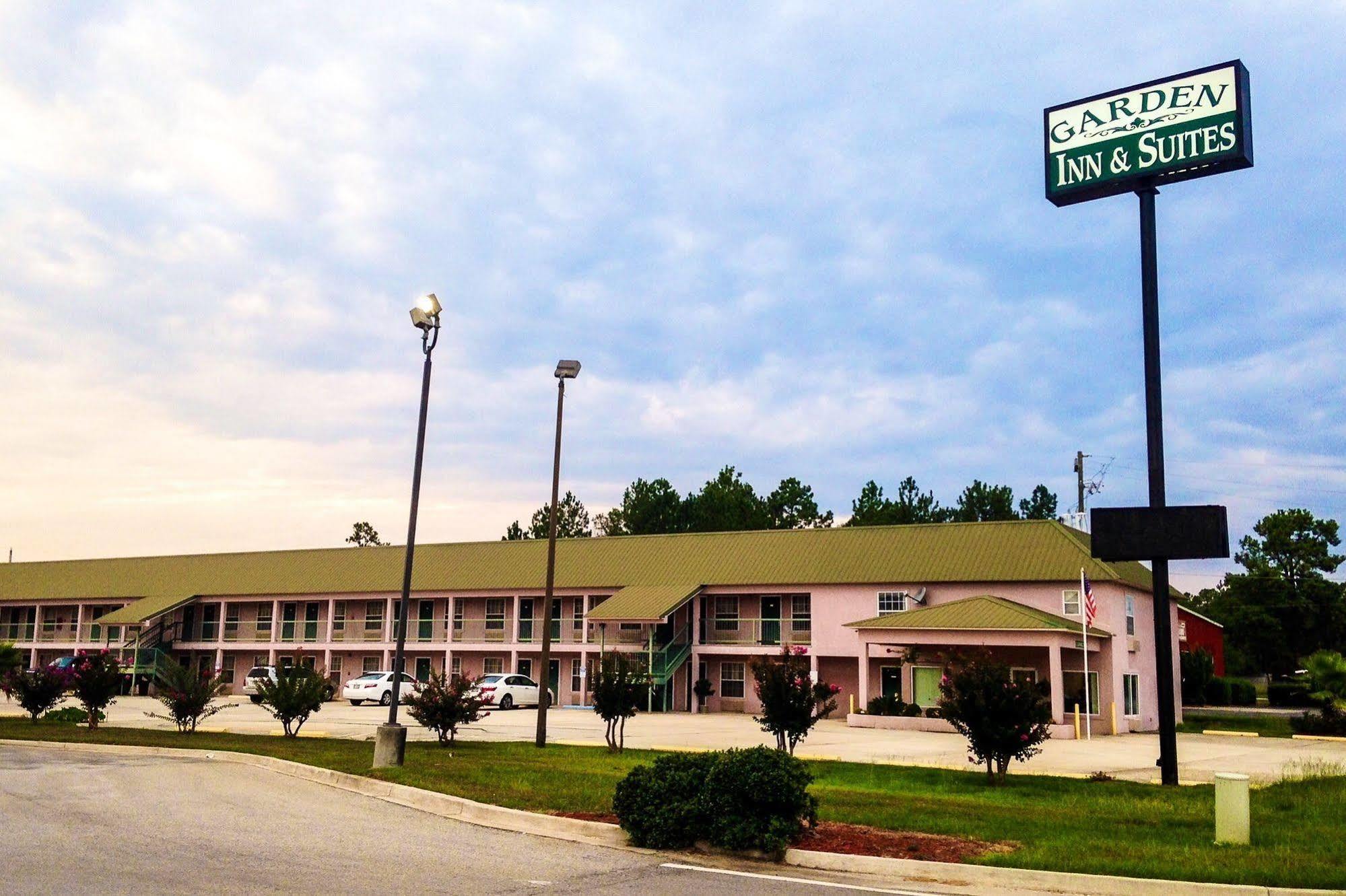 Garden Inn & Suites Metter Kültér fotó